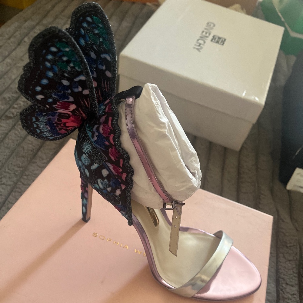 Shoes